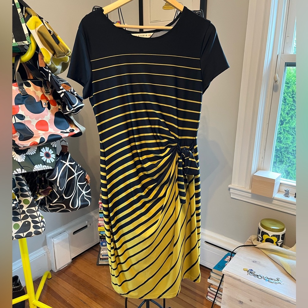 VINTAGE 70s DRESS